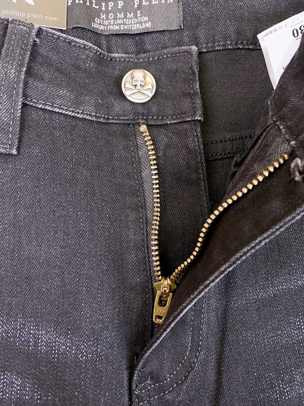 ブランドジーンズ全体デザイン